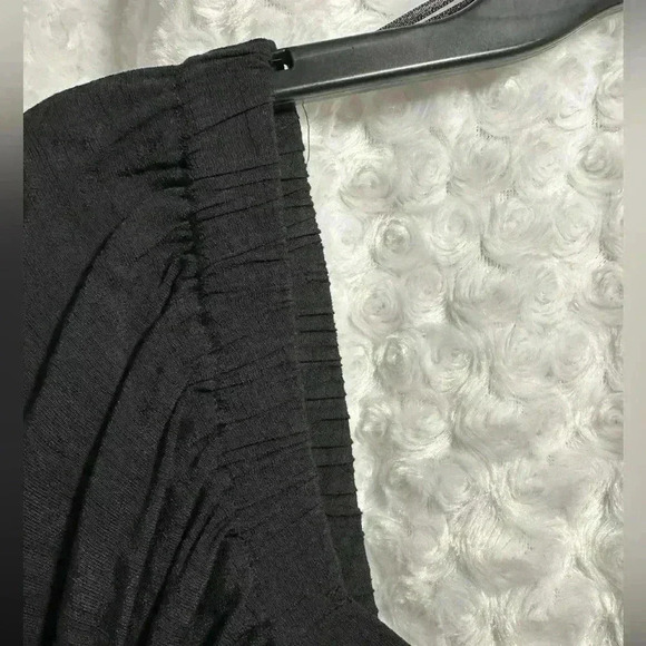 Nine West Women’s Twist Front Puff Sleeve Top - Picture 10 of 12